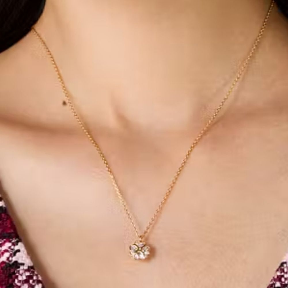 Something Sparkly Spade Mini Pendant - Picture 3 of 3